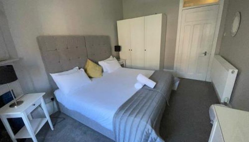 Appartement - Apartment 2 Bed West End