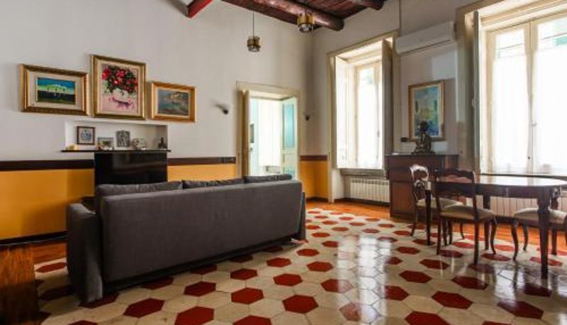 Info - Regal Santa Chiara By Dimorra