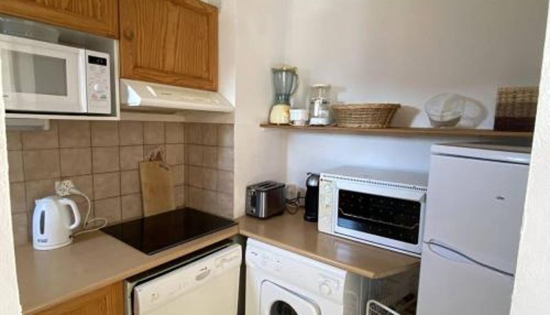 Standart oda - parking  cuisine équipée Appartement T2 avec balcon