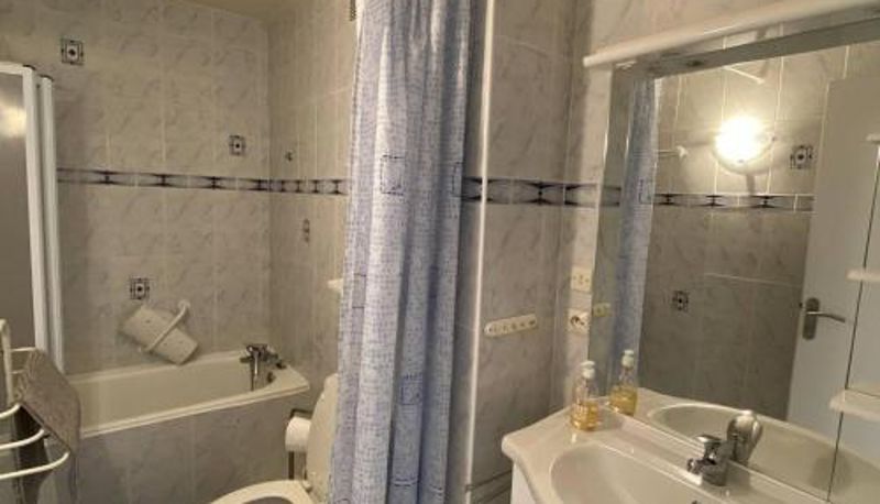 Standart oda - parking  cuisine équipée Appartement T2 avec balcon