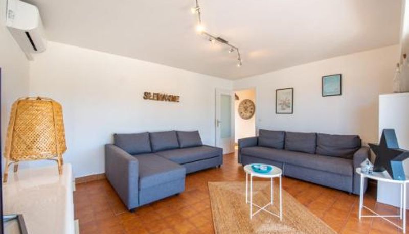 Bilgi - Apt With Pool 10 Min From The Beach