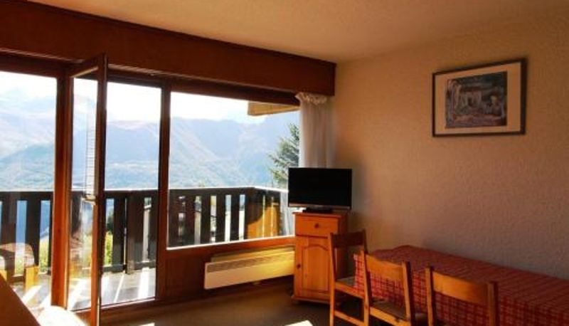 Standardzimmer - vue sur montagnes - FR-1-297-30  balcon  proche commerces  pieds des pistes Studio cabine 4 pers