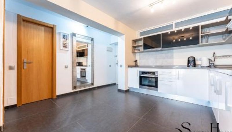 Daire - Sleeps 3  Pool Stylish Retreat 1Bed