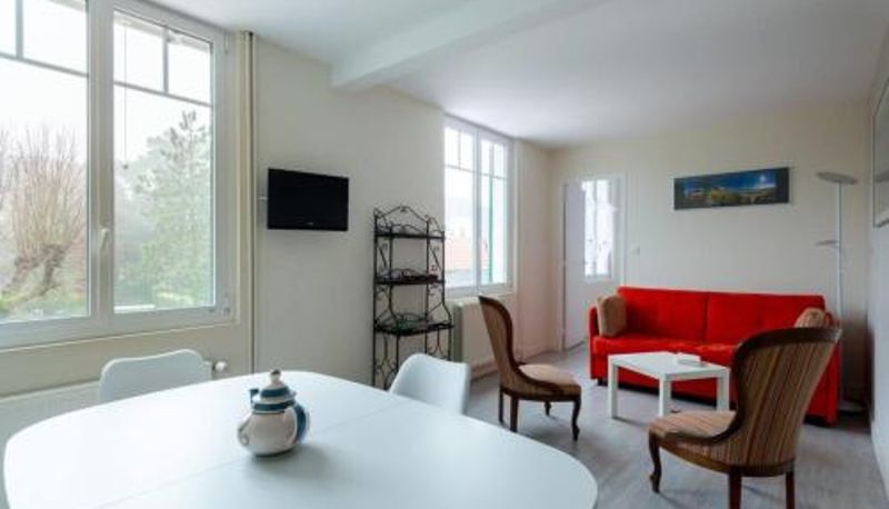 Info - Great Apt Near The Beach Pornichet