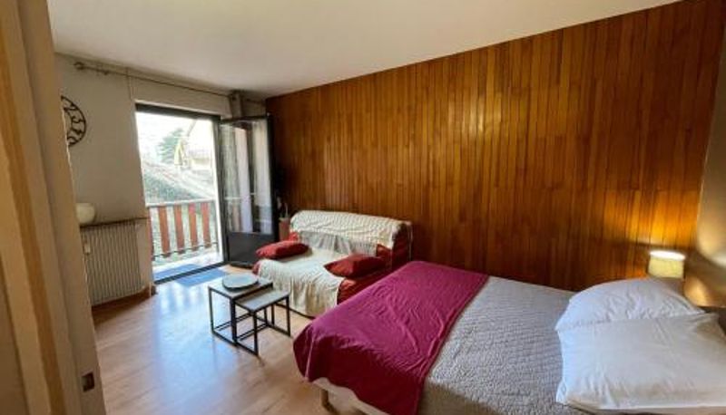 Standart oda - Studio 1* pour 2 pers. avec balcon à Brides-les-Bains