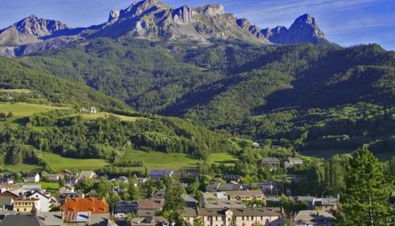Quarto standard - 4 Pers Charmant Mini T2 Sud à Barcelonnette avec Terrasse