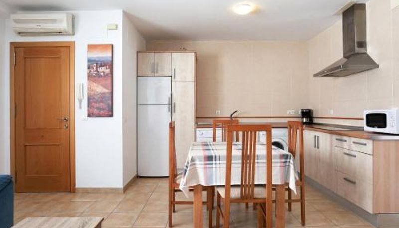 Apartment - Casa Señores Cura 1A - Solo Familias