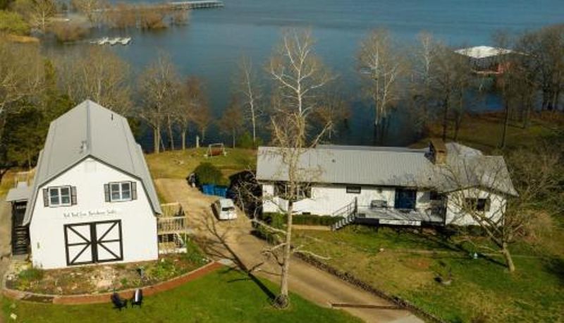 Standart oda - Lakeside Landing Suite