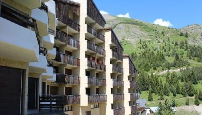 Camera standard - Duplex 2p cabine au pied des pistes avec balcons - Auris en Oisans - FR-1-297-102