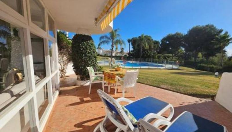 Standaardkamer - Calahonda 2BR Garden Apt · Pool · Beach Walk