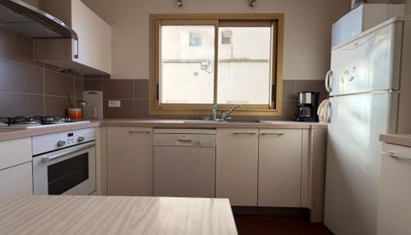 Standart oda - idéal famillies  proche plage et commerces Appartement 4 pièces avec balcon face mer