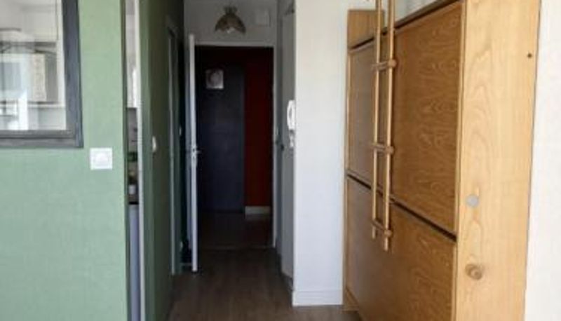 Bilgi - Pretty and bright studio with view on the harbor