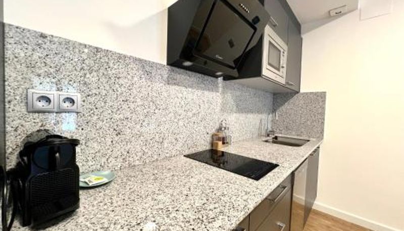 Daire - Espot Cowork & Apartments - L'Amfitriona