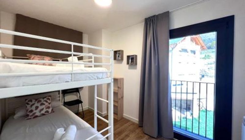 Daire - Espot Cowork & Apartments - L'Amfitriona