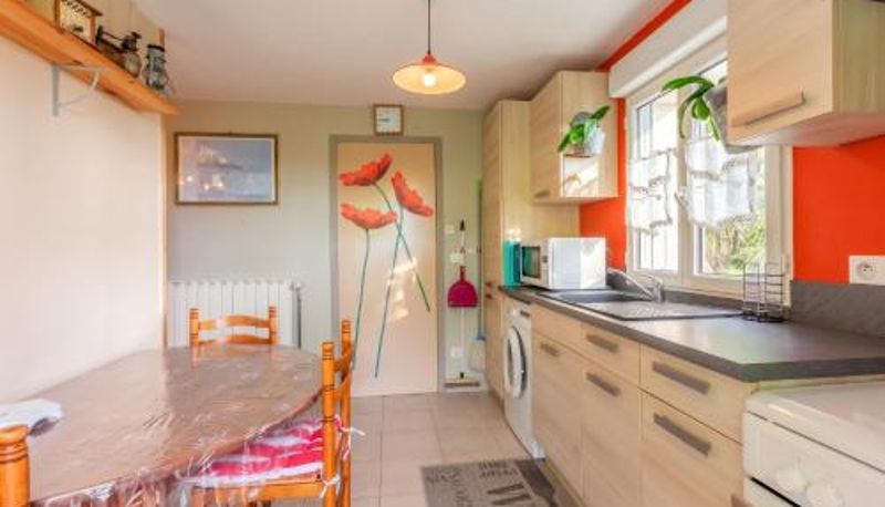 Cuisine - terrasse  45 m² Appartement accueillant à Mortagne-sur-Gironde