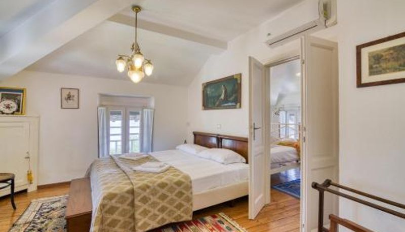 Appartement - Piccolo Mondo Antico: Stresa 2BR Apartment with Lake View - Happy Rentals