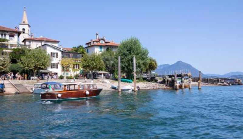 Informacje - Piccolo Mondo Antico: Stresa 2BR Apartment with Lake View - Happy Rentals