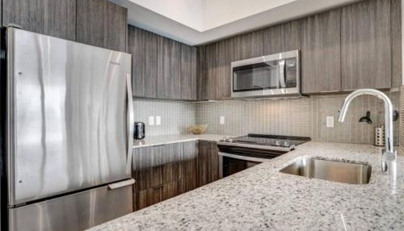 Daire - Waterfront Luxury Condo