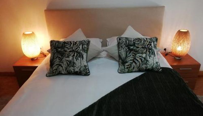Appartement - Wi-Fi and Parking - Abrantes HOUSE 4U - Modern Mezzanine Apartment with AC