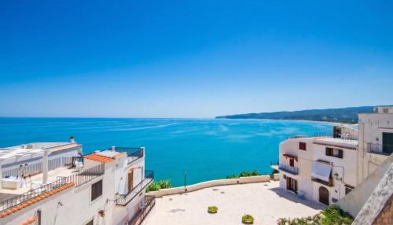 Info - Romantic Apartment in Vieste - 40 m² with Sea View