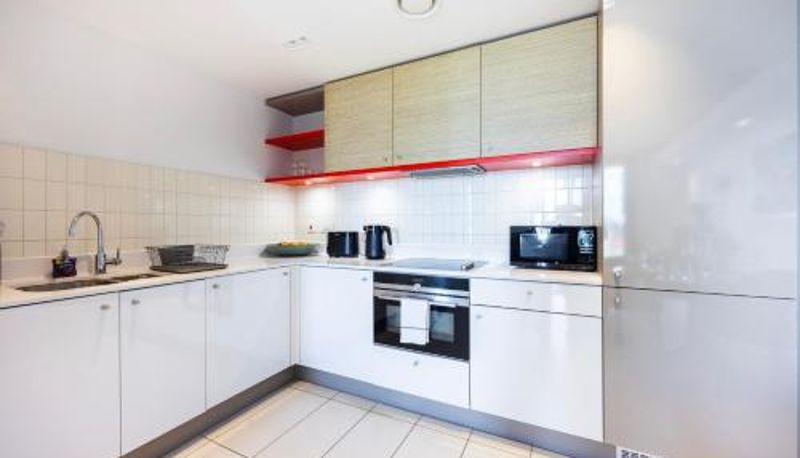 Apartamento - Crowne Views by Austin David Apartments