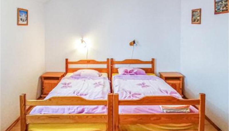 Info - Amazing Apartment In Polchowo With Wifi