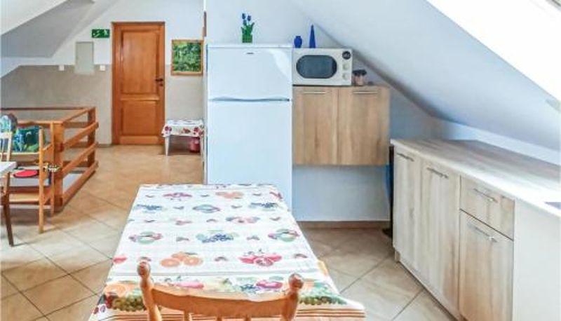 Appartement - Amazing Apartment In Polchowo With Wifi