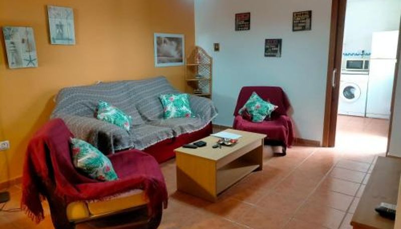 Apartament - terraza y parking cubierto Apartamento con encanto
