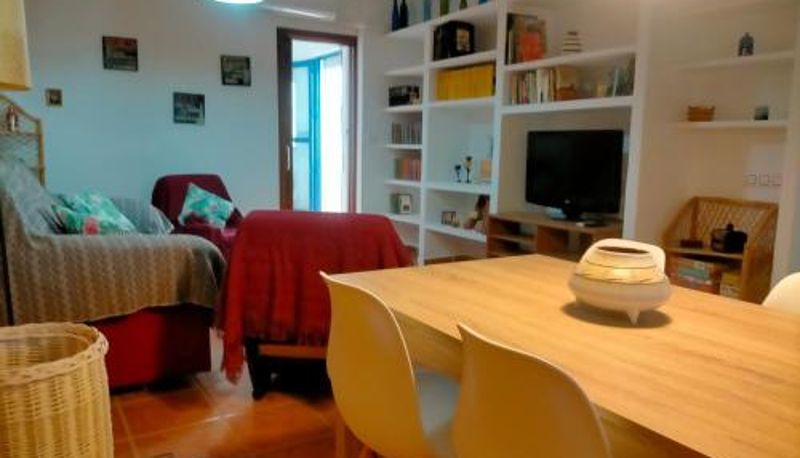 Apartament - terraza y parking cubierto Apartamento con encanto