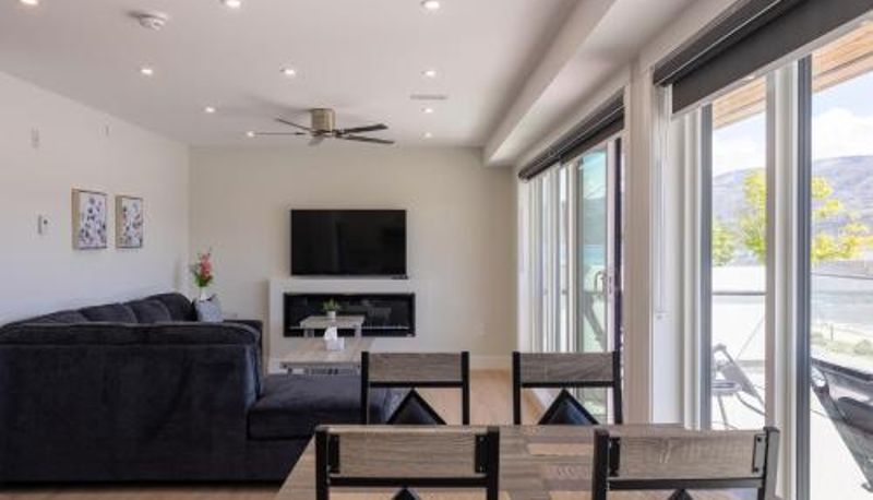 Apartment - Premium Deluxe suites 201