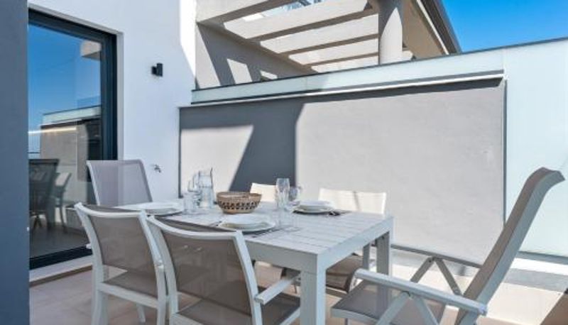 Appartamento - Seaview apartment with heated pool by Costarentals - Ref M21