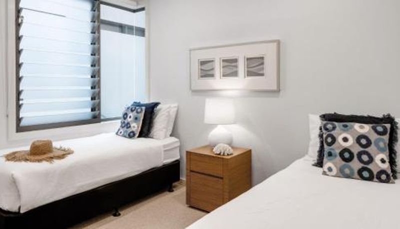 Standardzimmer - White Sails 1 - Coastal Elegance with Pool Overlooking Convent Beach - Holiday Yamba