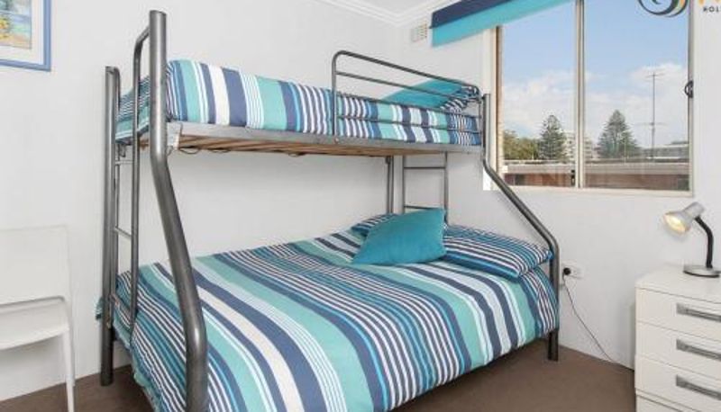 Apartment - Shoal Towers No 9