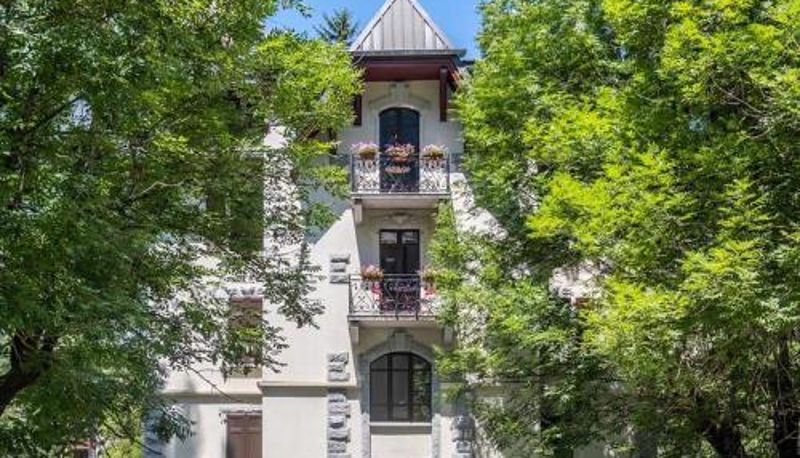 Buitenruimte van het hotel - La Rose de Glace