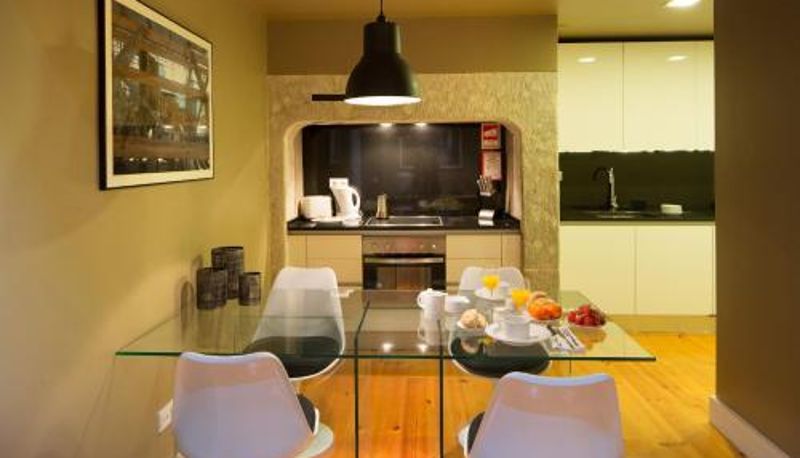 Apartament - 1B - TTL281  Near Nightlife & Metro  Lisbon Stylish City Centre Apartment in Cais do Sodré