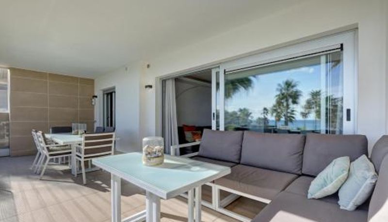 Appartamento - Modern frontline beach - Estepona