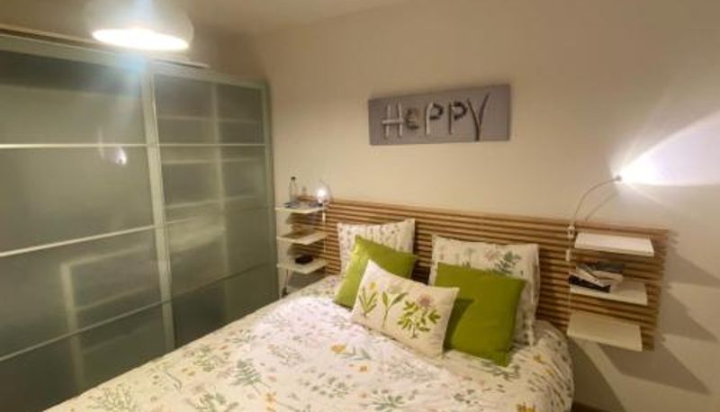 Chambre Standard - parking inclus  face aux pistes Superbe duplex lumineux pour 8 pers.