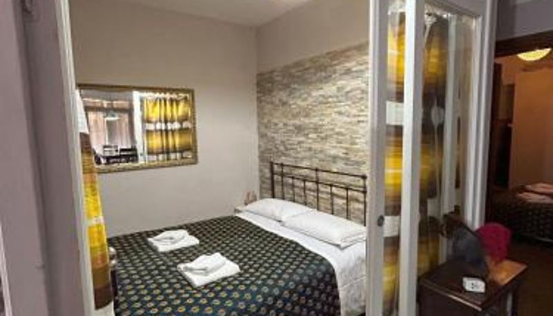 Info - Hot tub with bubbles up to 4 people - Pepi Dream by FlorenceHospitality com