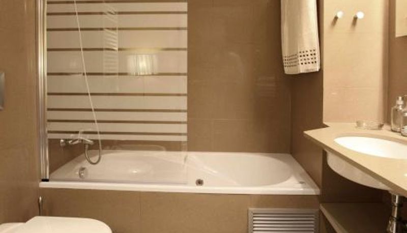 Camera standard - PASSEIG DE GRACIA SUN APARTAMENT BALCONY / 2 BEDROOMS