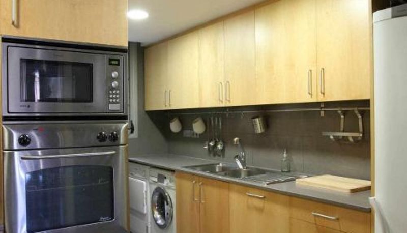 Info - PASSEIG DE GRACIA SUN APARTAMENT BALCONY / 2 BEDROOMS