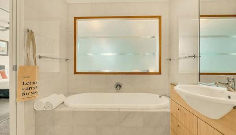 Quarto standard - Waves 203 on Currumbin