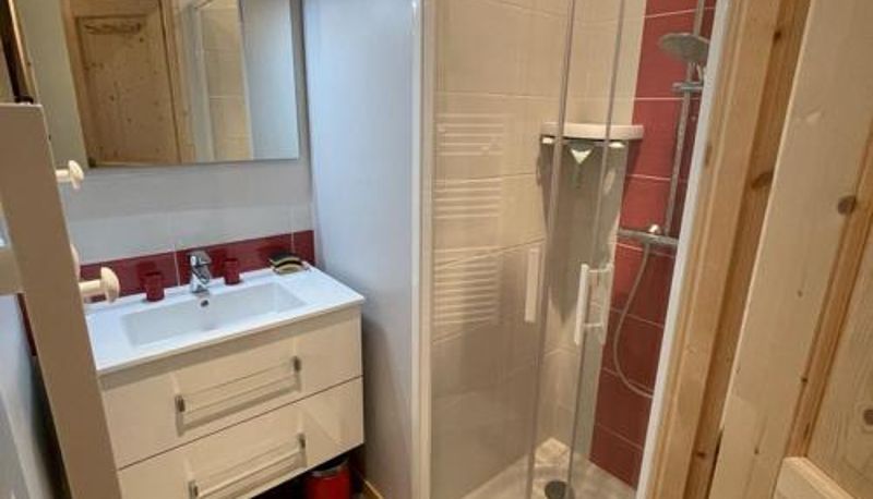 Standardzimmer - Parking et Proche Pistes** **Appartement T3 avec Terrasse
