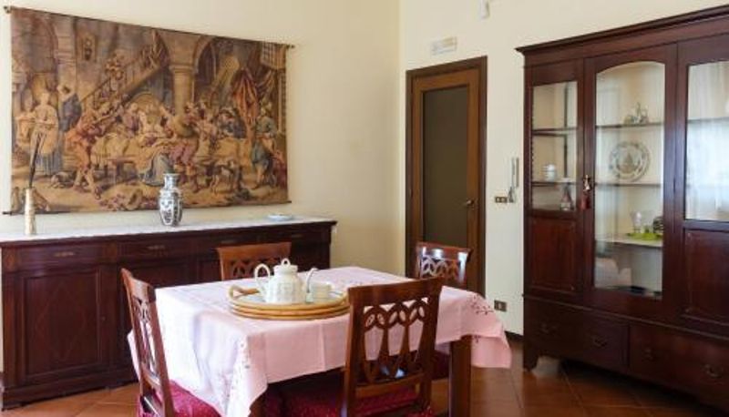 Info - Elegant Apartment Trani 80 m²