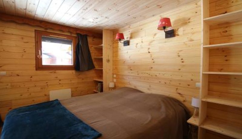 Apartment - SOLEIL DES ECRINS Puy Saint Vincent 1800 appart 4 pers refait neuf