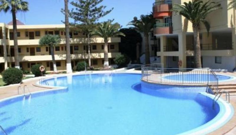 Piscina - On the Beach Holiday Home