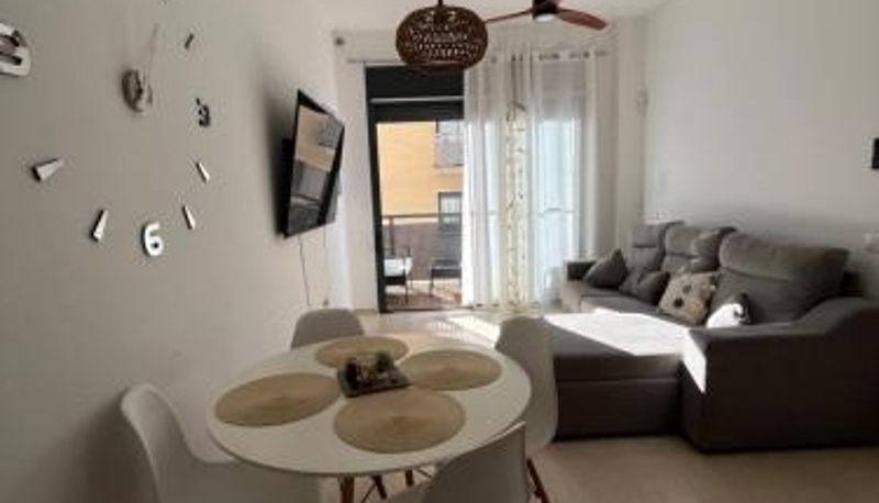 Info - parking y aire acondicionado Apartamento con piscina