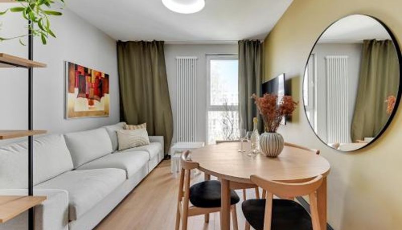 Info - Luxury Aura 40 - 4 by Grand Apartments