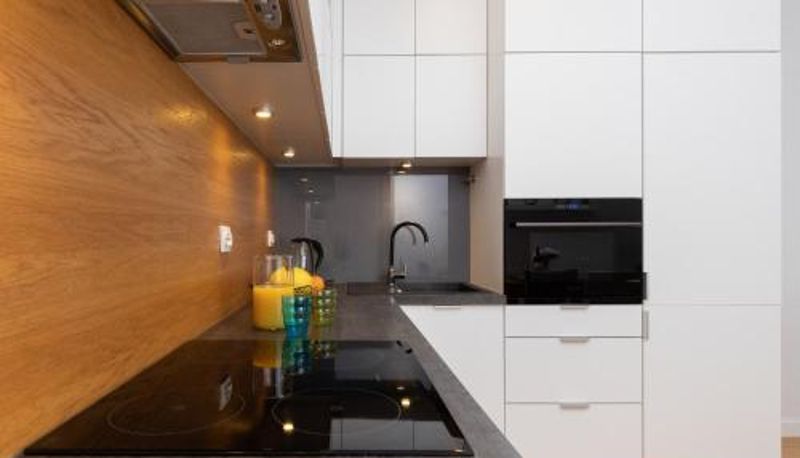 Appartamento - Nadmorski Apartament z Parkingiem Gdynia Redłowo by Noclegi Renters