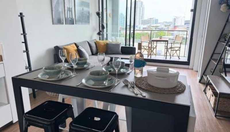 Informacje - Modern Homely 2BR APT w Parking Bowen Hills