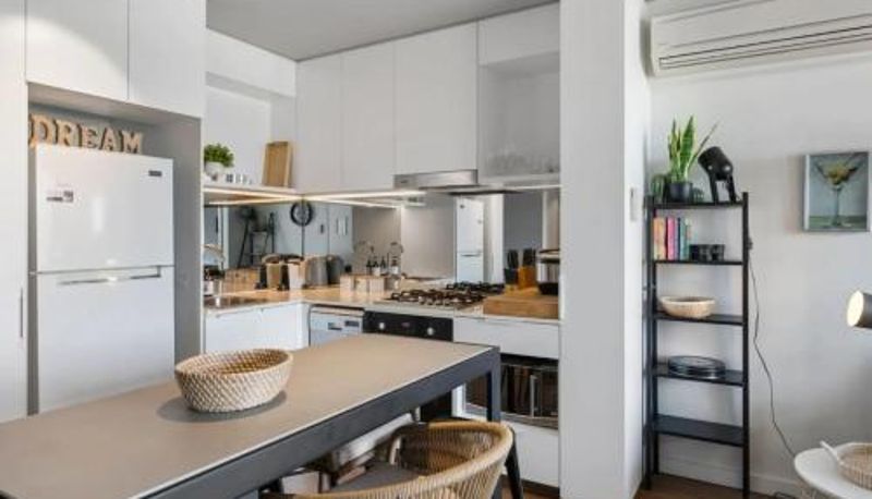 Appartamento - Modern Homely 2BR APT w Parking Bowen Hills